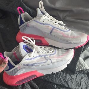 Nike Women's Air Max Shoes White and Pink